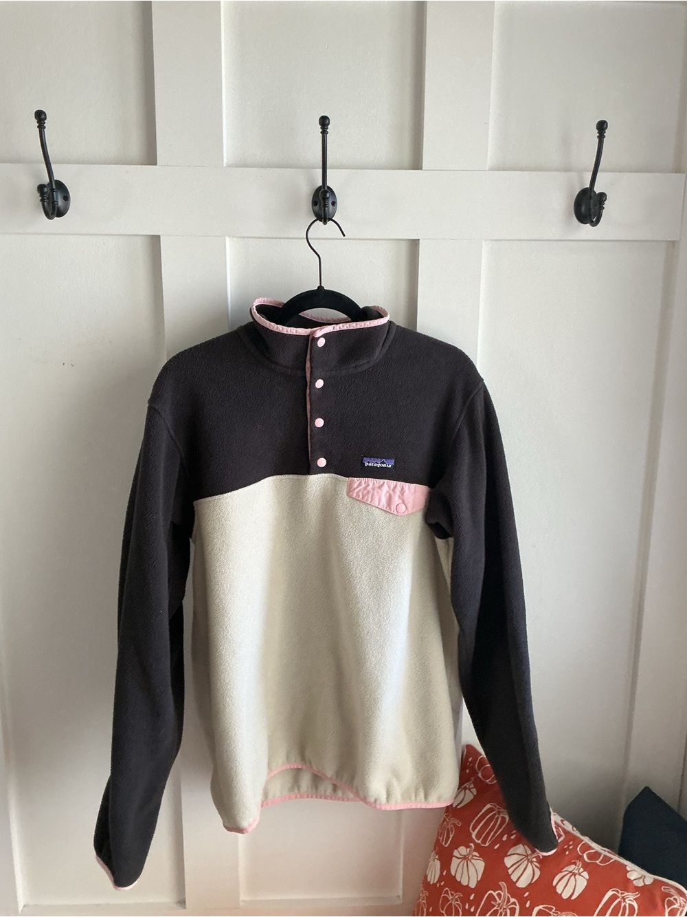 Patagonia Synchilla Black, Cream & Pink Snap-Up Fleece Pullover
